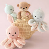 Baby octopus (soft coral pink)